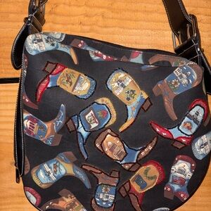 Retro Prezzo concealed carry Black Shoulder Bag with Beaded Boot Pattern